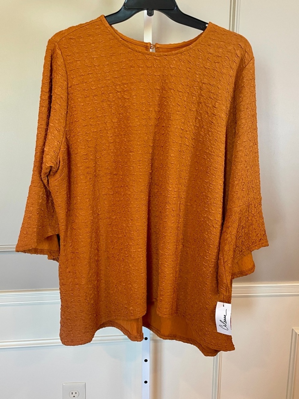 Calessa NWT 3X Stretch Tunic Top Rust Orange Textured Bell Sleeve Long Length